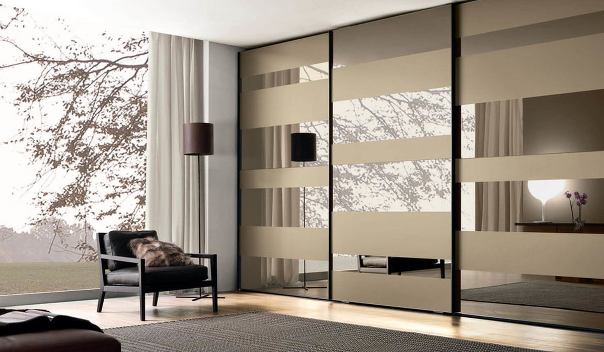 Шкафы купе в гостиную