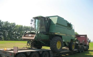 Перевозка комбайнов: что нужно знать?