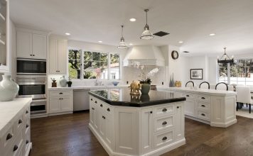 Белая кухня: достоинства, недостатки и правильный уход