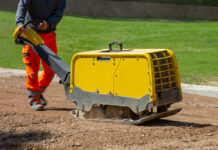 Виброплита – надежный помощник для уплотнения грунта